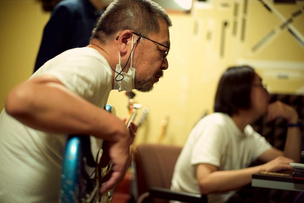 VOXとのコラボ曲［僕らの箱］のレコーディング風景。